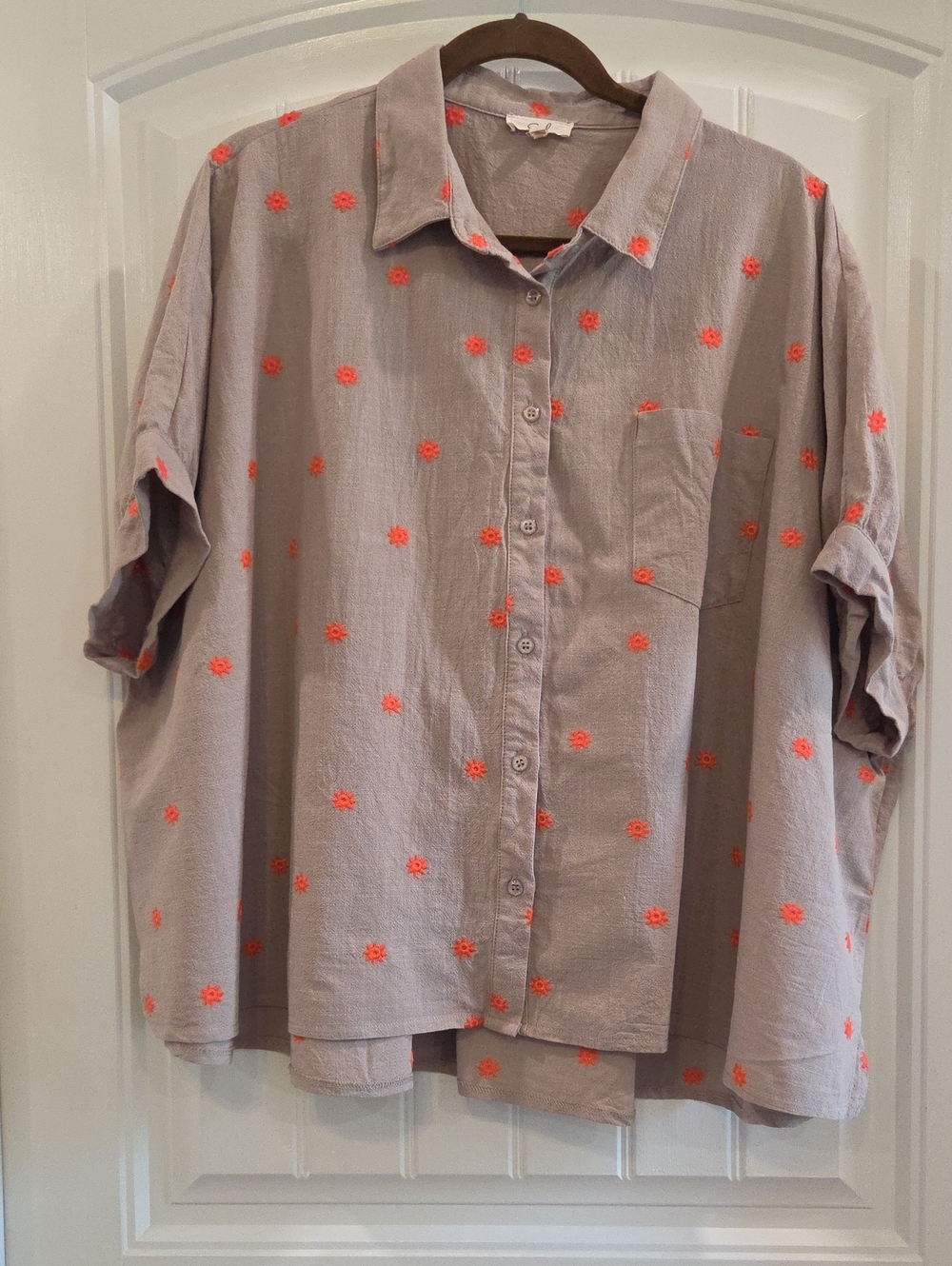 easel Taupe Button-Down Shirt with Coral Embroidered Dots